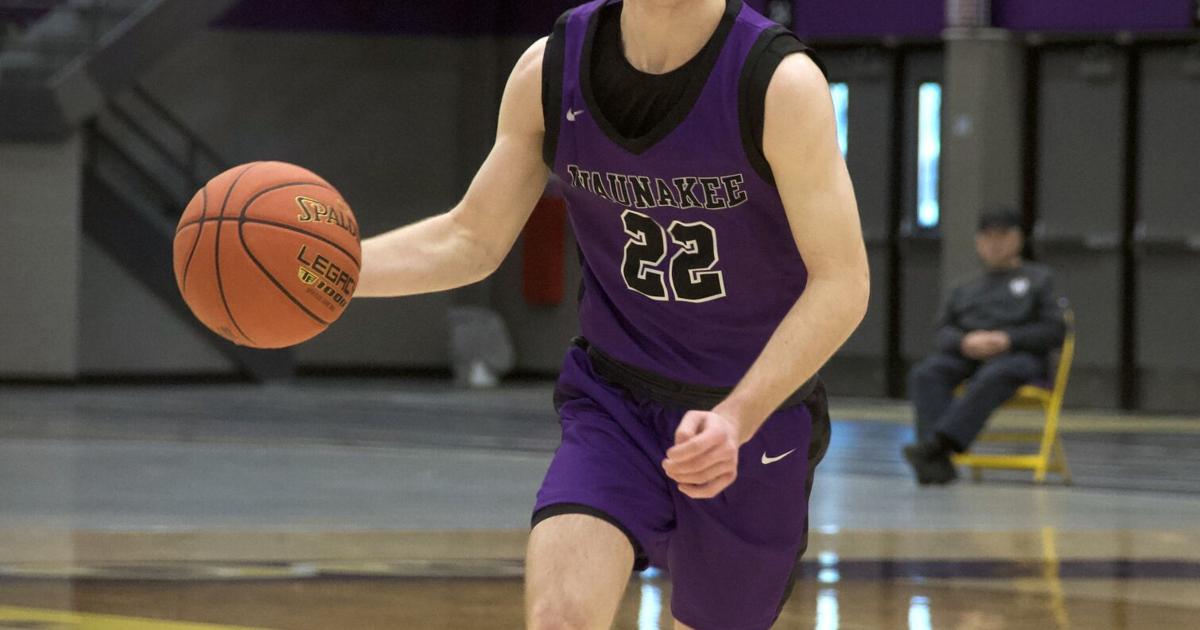 Jack Ellickson Waunakee cruises past Oconomowoc | Tribune Enterprise | hngnews.com