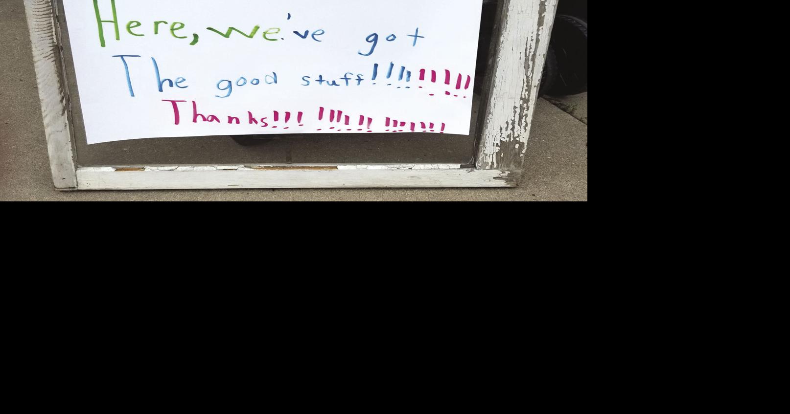 Waunakee officials urge residents to keep garage sale signs on private