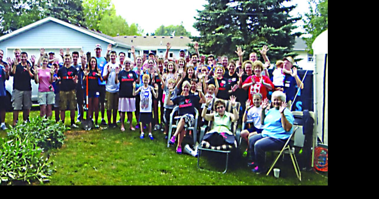 Community comes out for Two Hands project | Local | hngnews.com