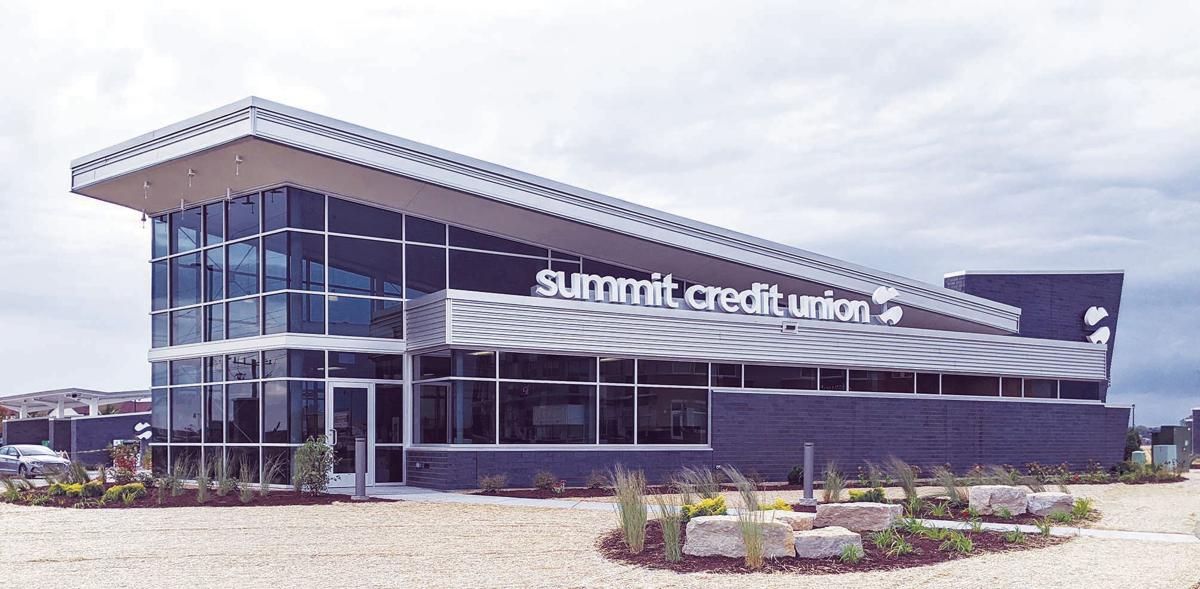 Summit opens Grand Avenue branch News
