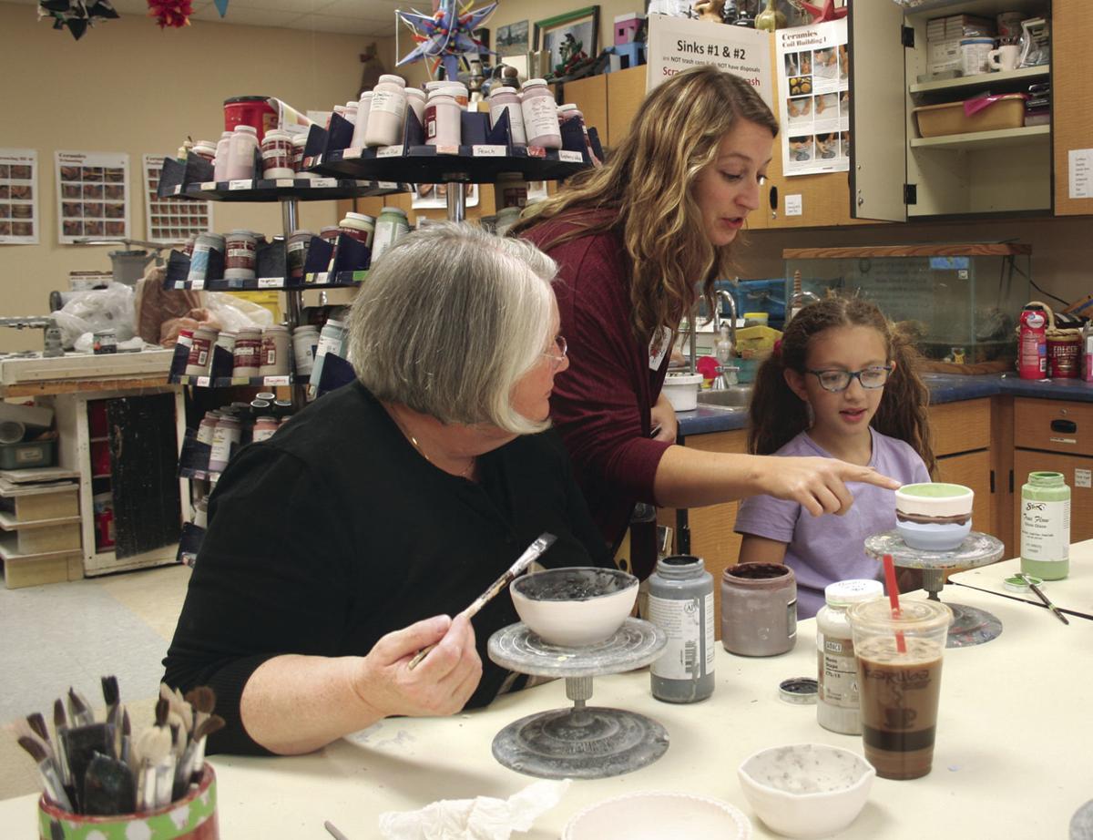 Msd Fights Hunger With Bowls Of Soup Mcfarland Thistle Hngnews Com