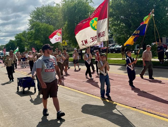 Families join together for Sun Prairie Memorial Day Parade Community