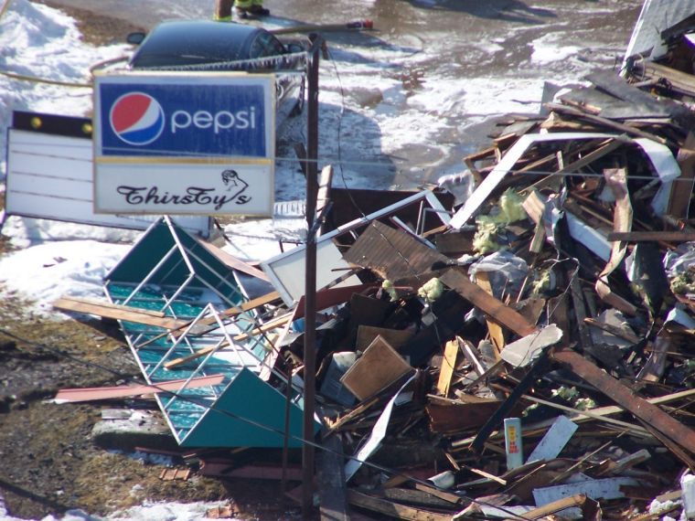 Early Morning Fire Destroys Leeds Landmark
