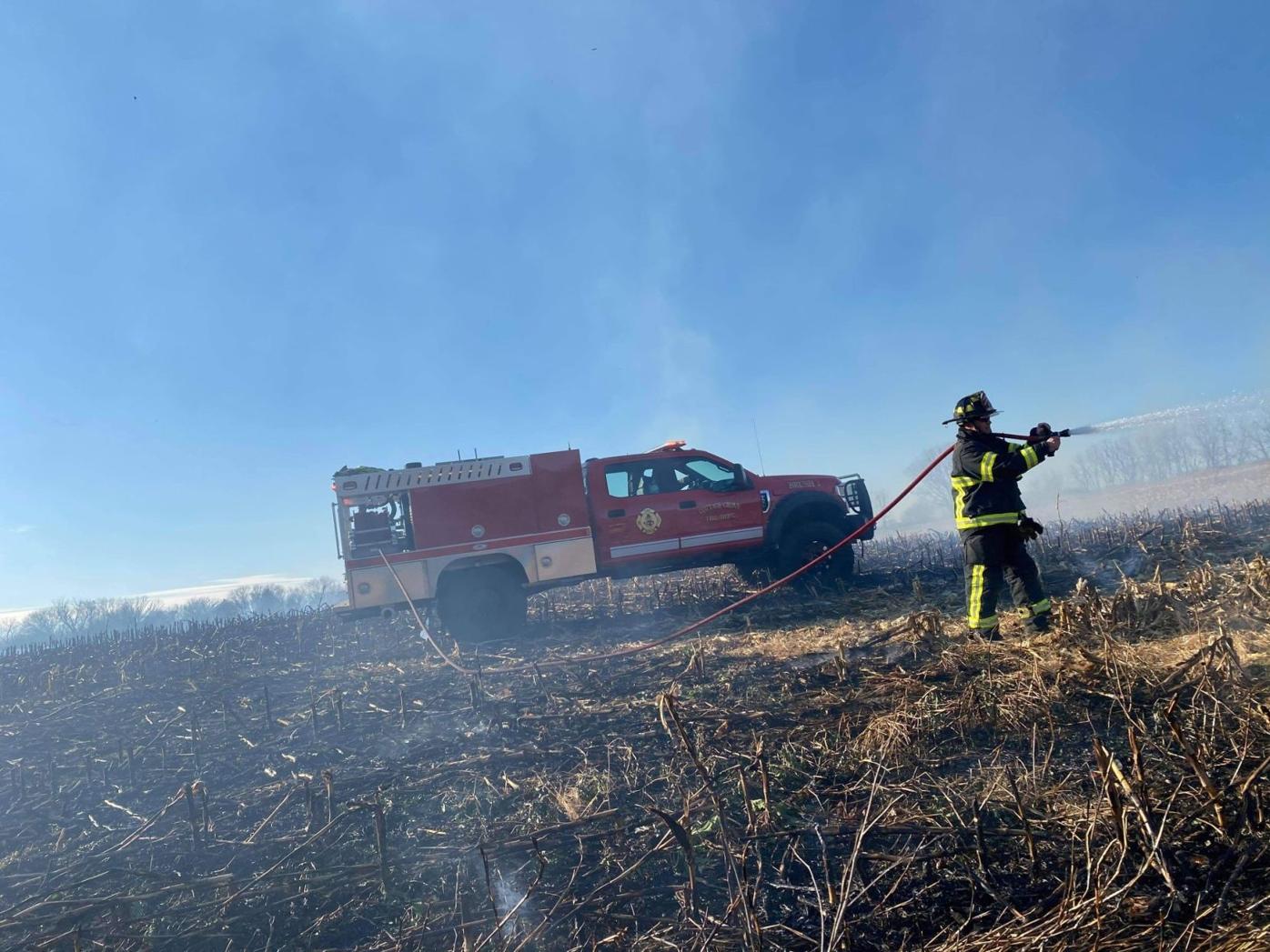 Cottage Grove Fire Department Responds To Fire In Cornfield Mcfarland Thistle Hngnews Com