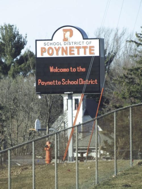 Poynette High School gets new welcome sign
