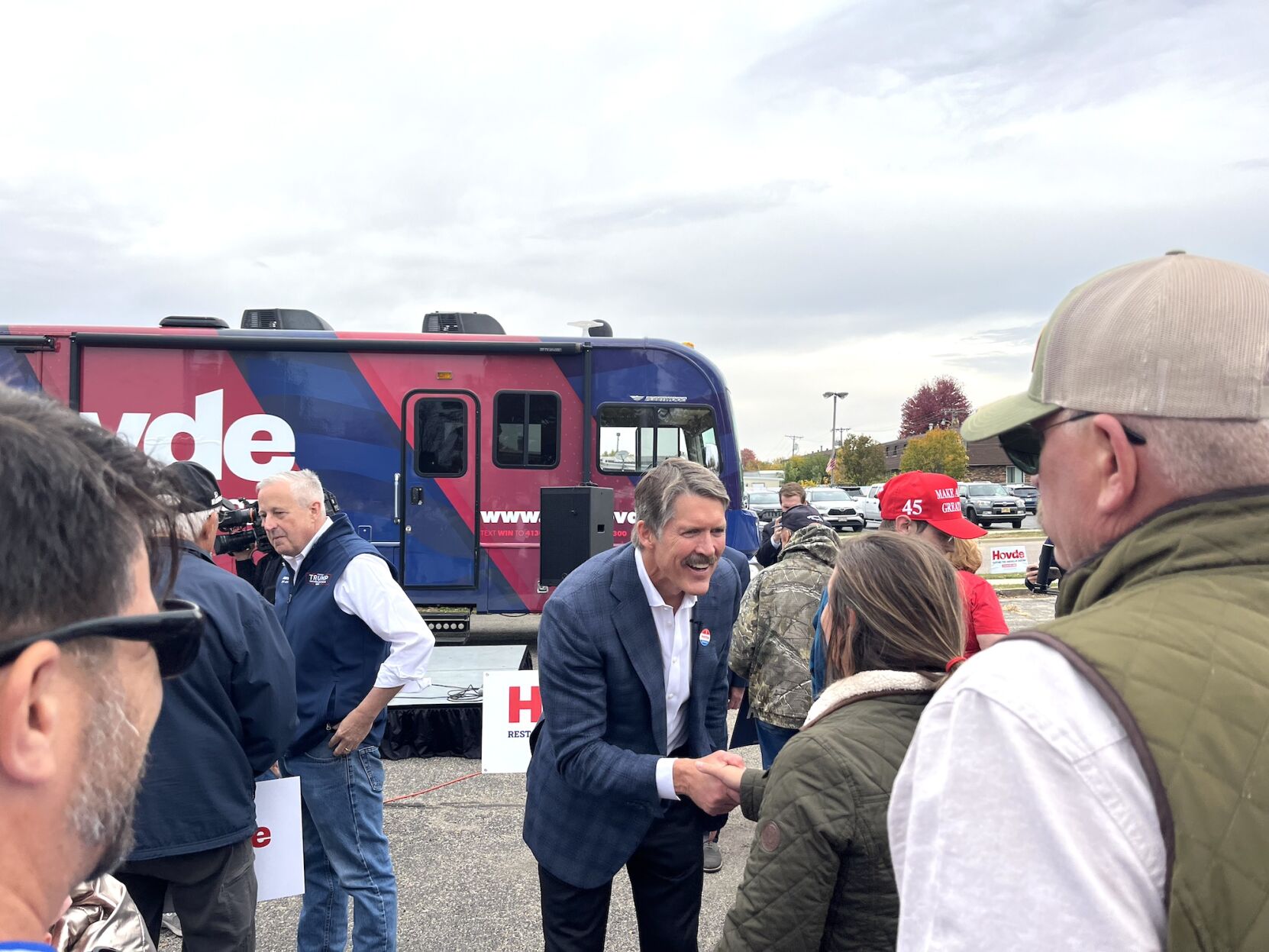 Eric Hovde Hosts Rally On First Day Of Early Voting Local News Hngnews Com