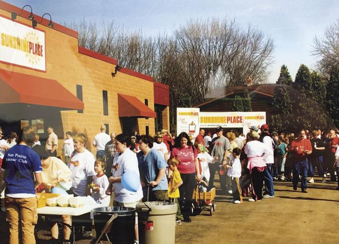 Sunshine Place Parade and Grand Opening (2007)