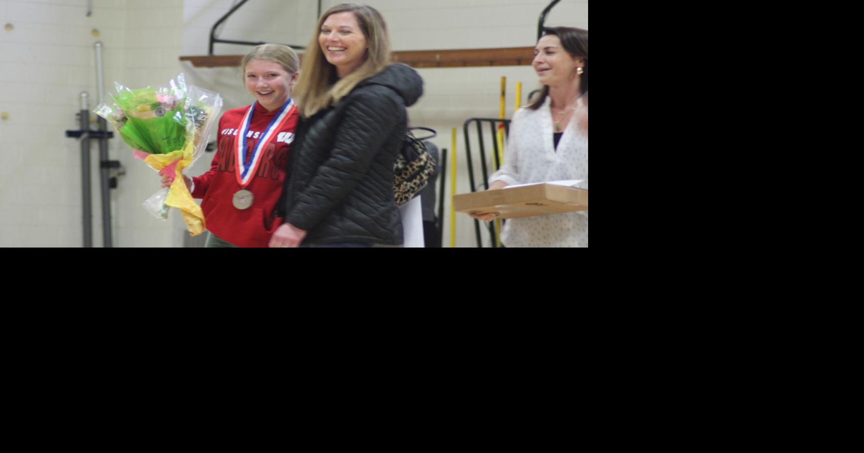 Middle Schooler receives Presidential Service Award Regional