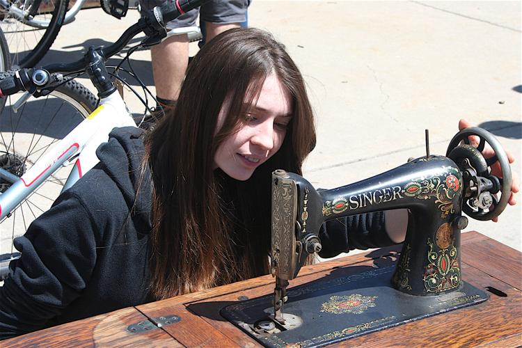 Waunakee gears up for annual Garage Sale Days Local