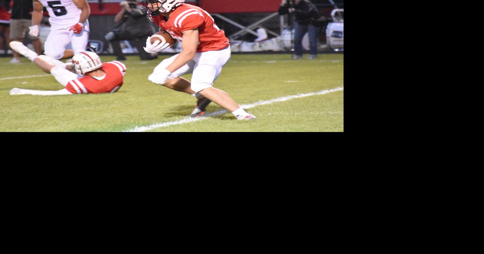 Edgerton football defeated by McFarland