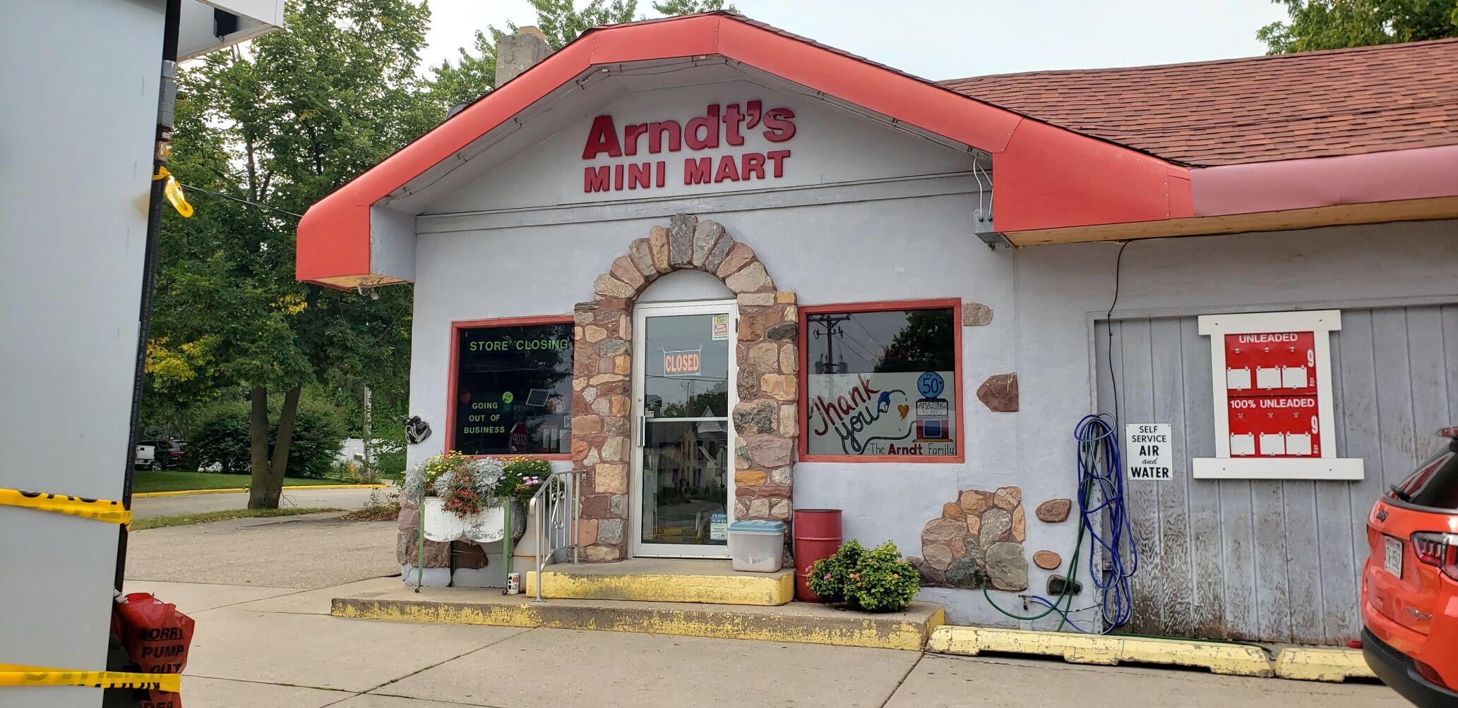 End of an era Arndt s Mini Mart is closed Milton Courier