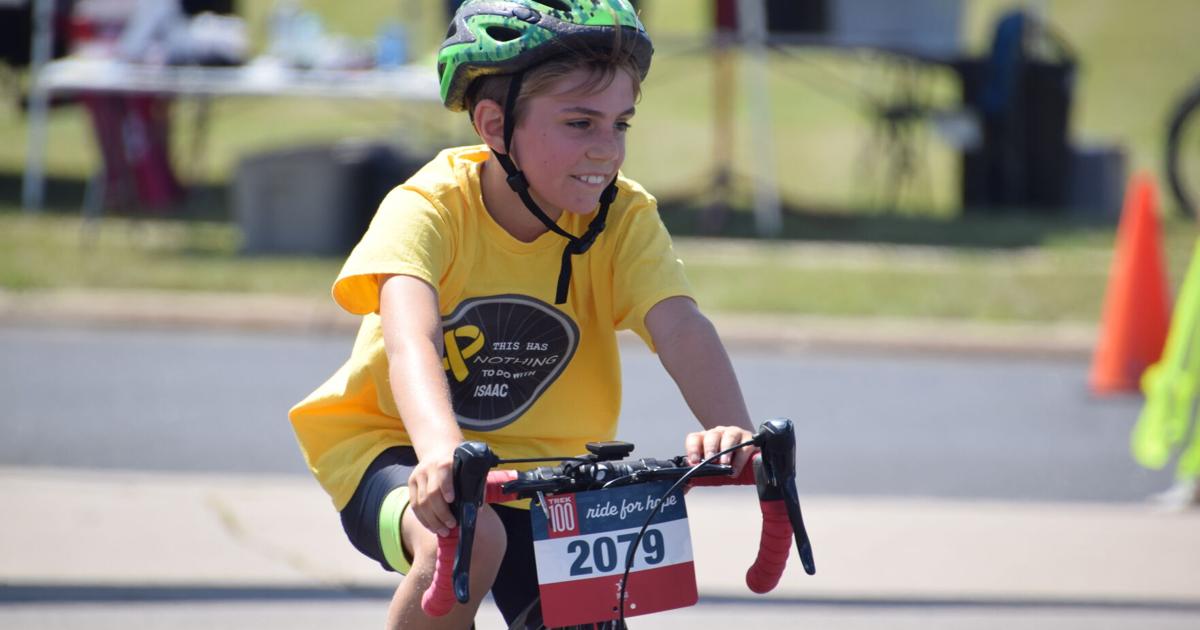 Waterloo Annual Trek 100 Bike Race recauda fondos para MACC Fund |  Mensajero de Waterloo/Marshall