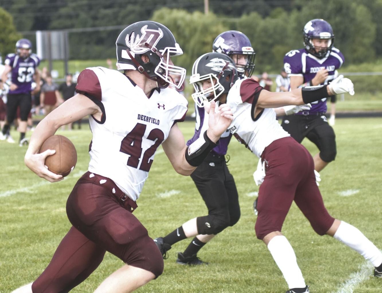 Deerfield football Stephen Bagley catches three of Tommy Lees' four