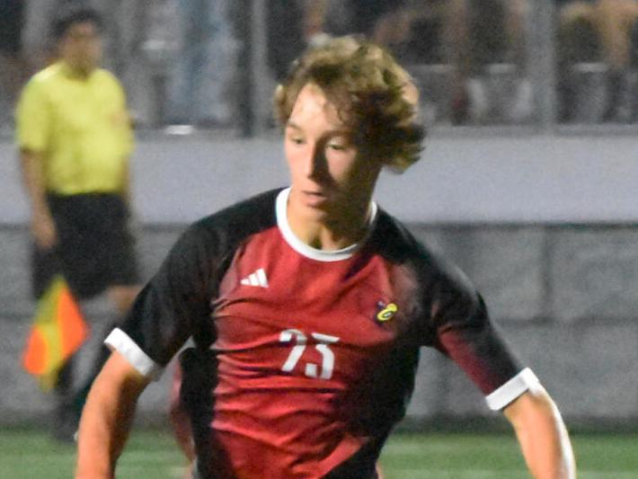 Sun Prairie East boys soccer maintains undefeated streak in last five matches Sun Prairie East boys soccer maintains undefeated streak in last five matches