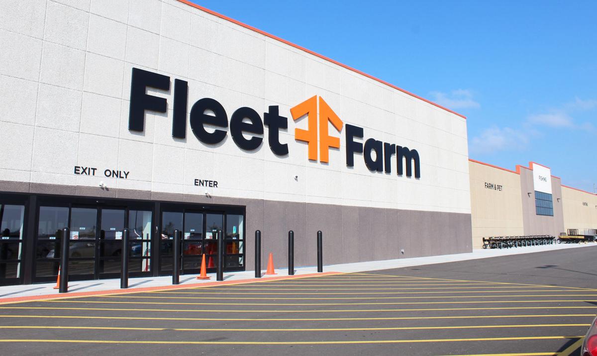 Fleet Farm opens in DeForest after year of anticipation | News
