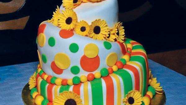 Mcfarland S Cake Baker Leaving Village After 26 Years Mcfarland Thistle Hngnews Com