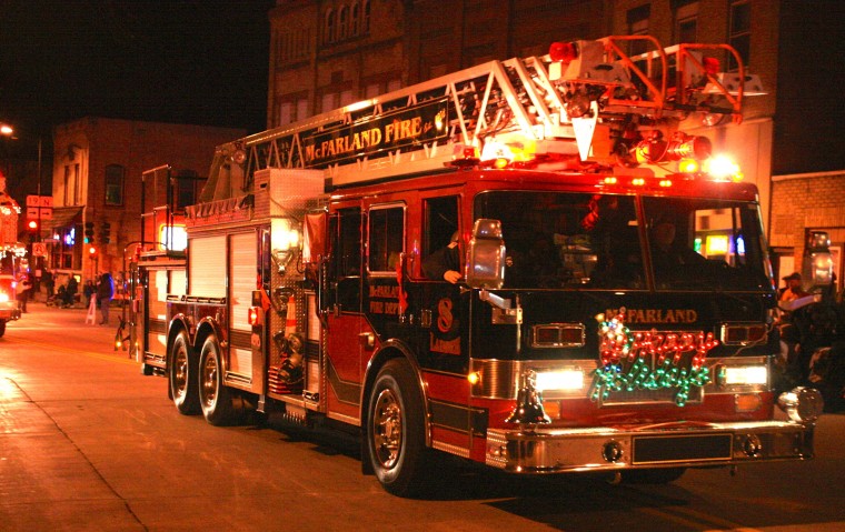 2012 Sun Prairie Christmas Tree Lighting | Local | hngnews.com