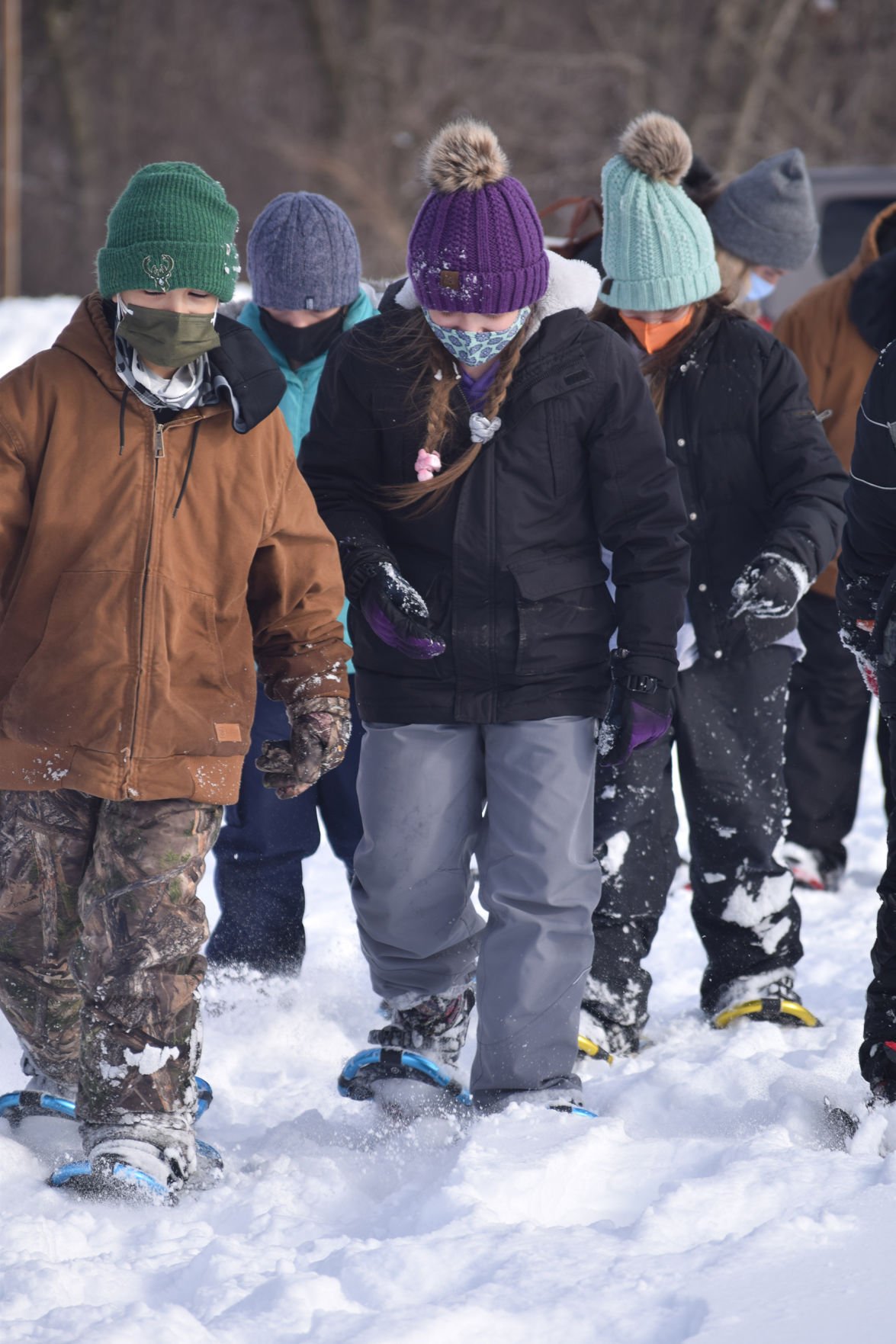 CES Snowshoeing 10.jpg