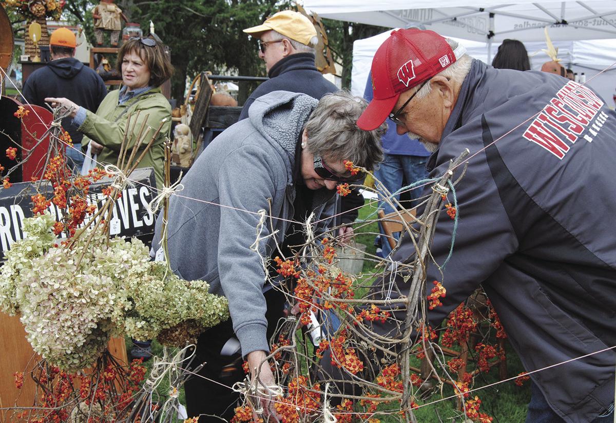 Lake Mills Fall Festival