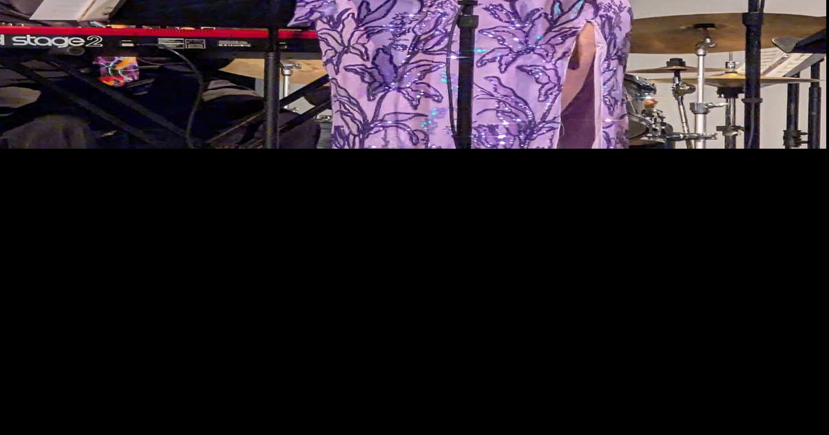 ‘Jingle’ brings Big-Band cheer to Satellite Beach