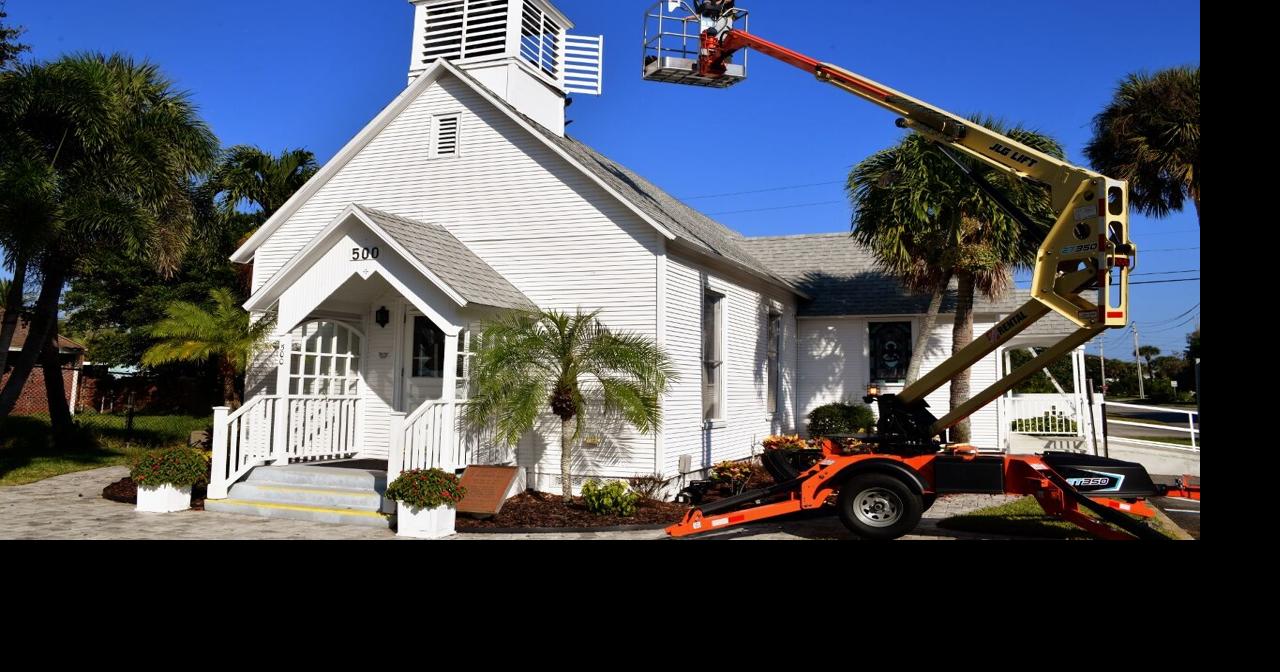 Melbourne Beach Chapel marks 134 years with dedication of new bell