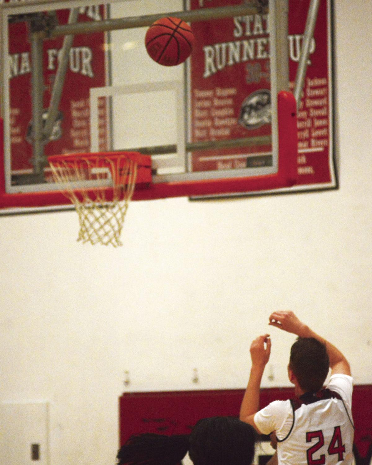 Vero Beach High Versus Sebastian River High School Photo