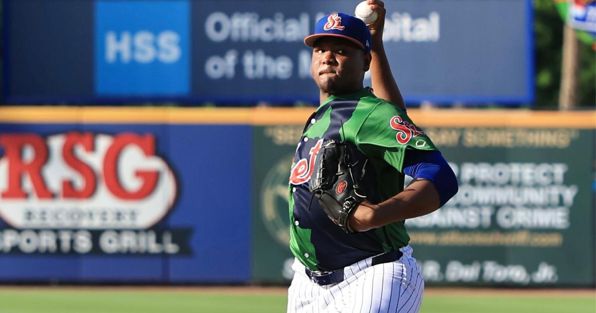 Mets win 7th straight, finish first half .500