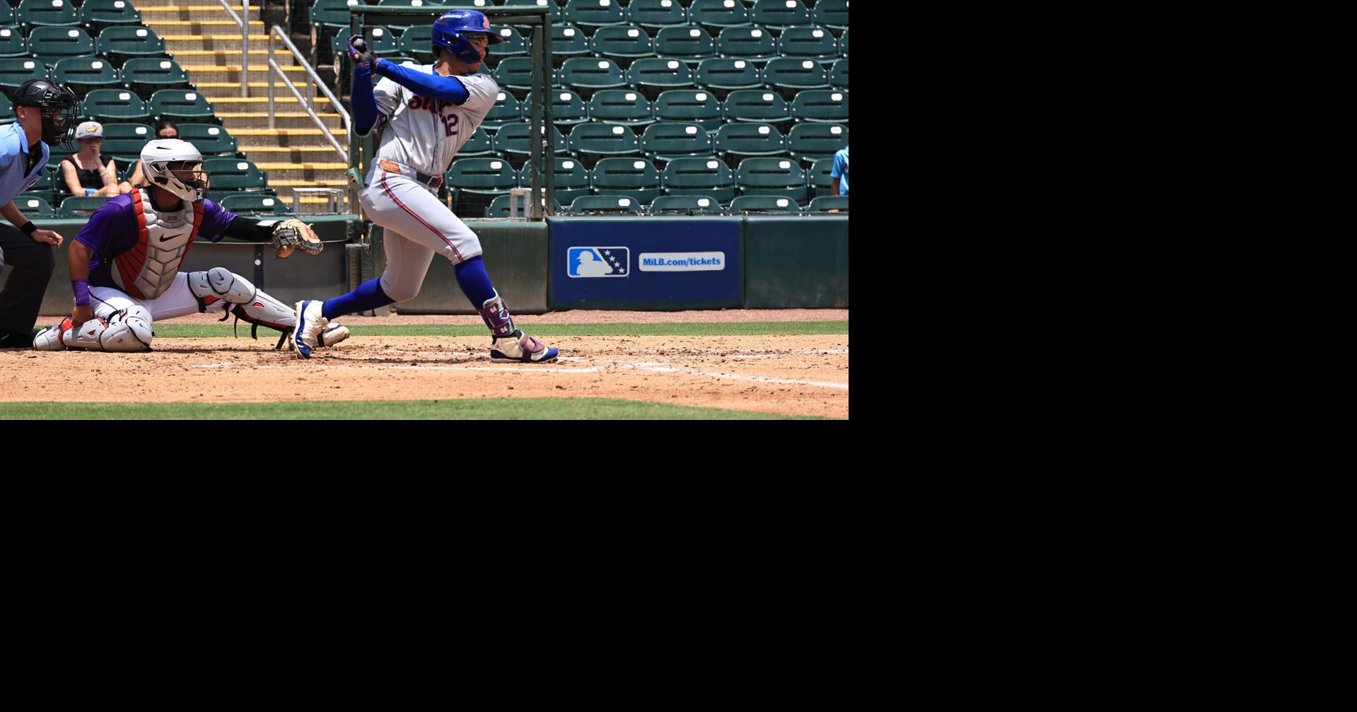 Mighty Mussels bust through in 8th, beat Mets 12-8
