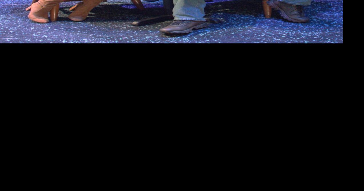 Riverside Theatre stages romantic comedy ‘Almost, Maine’Hit play directed by Allen D. Cornell brings whimsical love stories to life on the Waxlax Stage