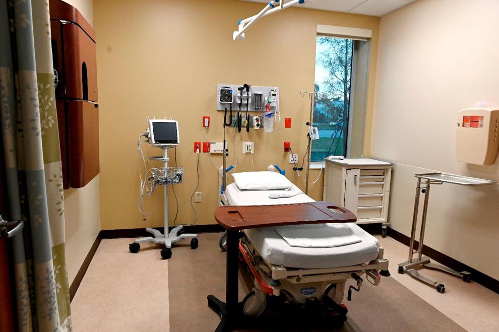 Patient room, Lawnwood Regional Medical Center freestanding emergency