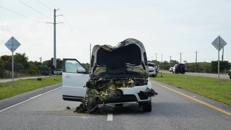 Wrong-way driver dead after crashing car into woods near Jonathan ...