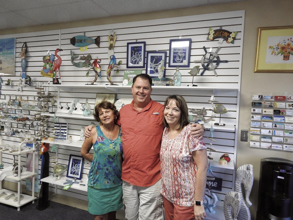 Visit Kaleidoscope Consignments For Home Furnishings Or Gifts Business Hometownnewstc Com