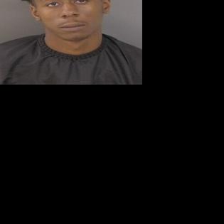 Vero Beach man charged with evidence tampering in Cash Out Gold and ...
