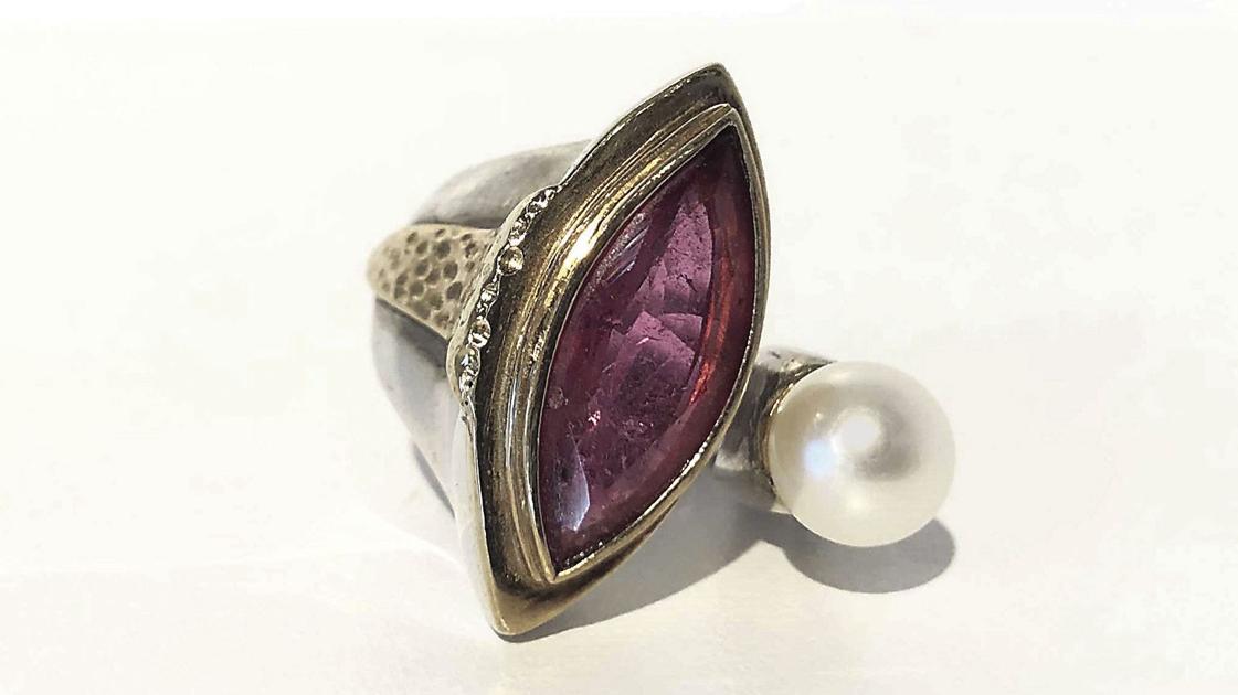 Jewelry exhibit features wearable designs