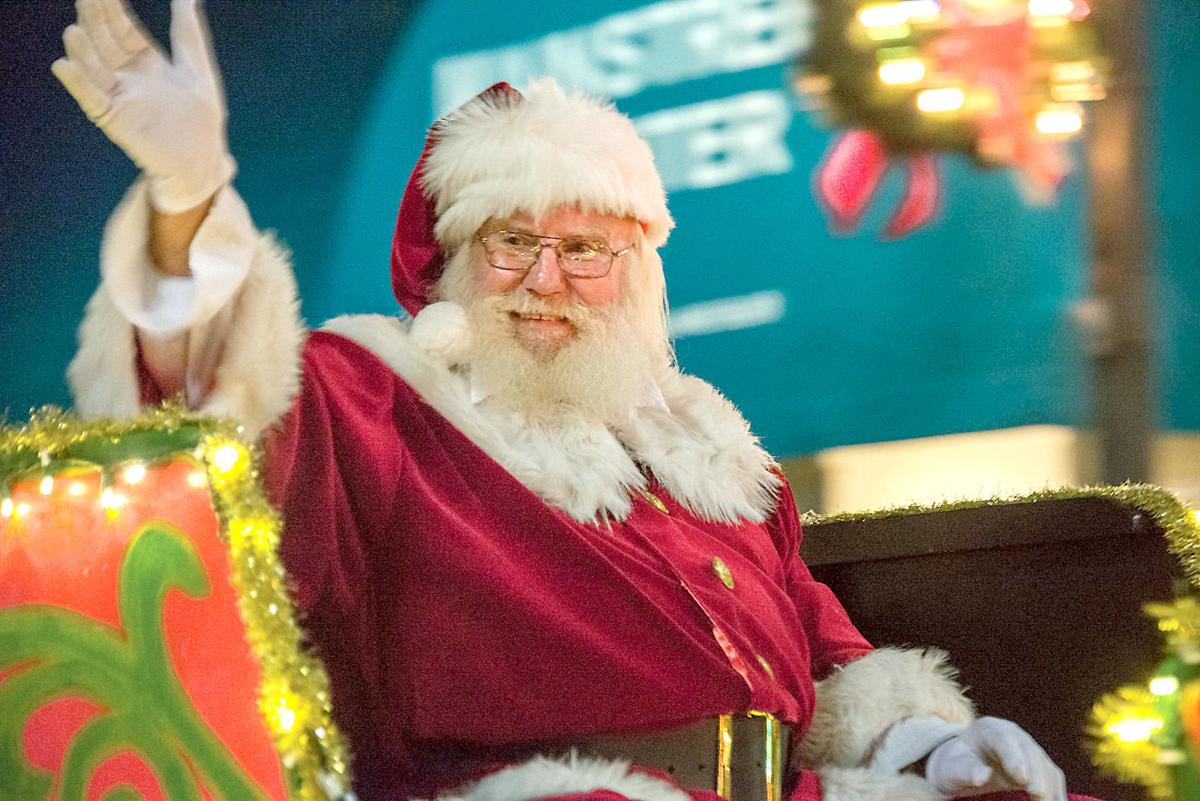Deland Fl Christmas Parade 2021
