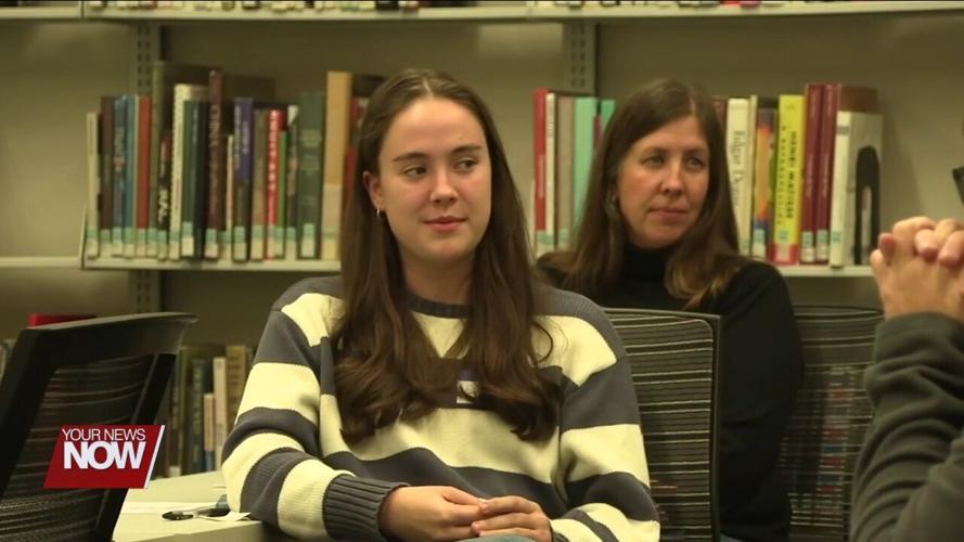 League of Women Voters of the Lima Area discuss women in politics