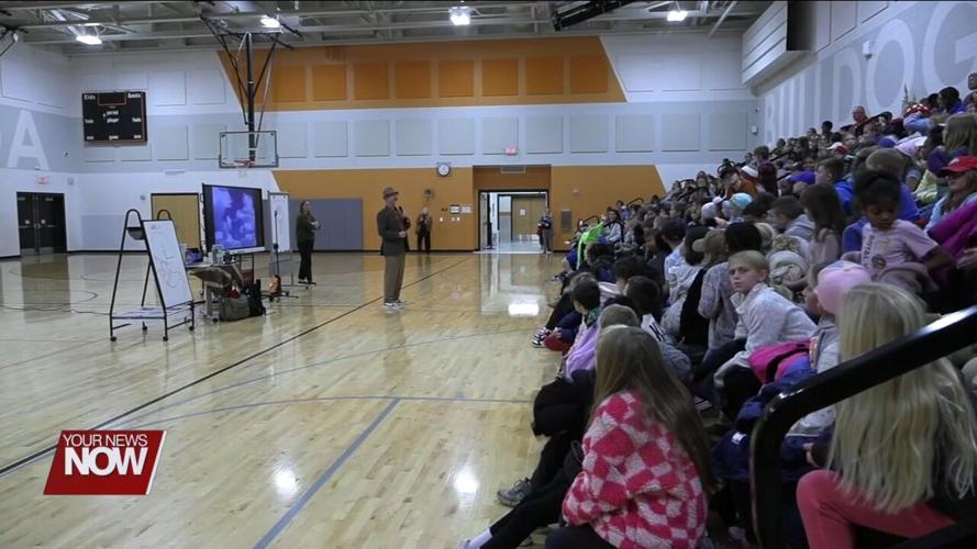 Award winning author and illustrator encourages Elida students to follow their dreams