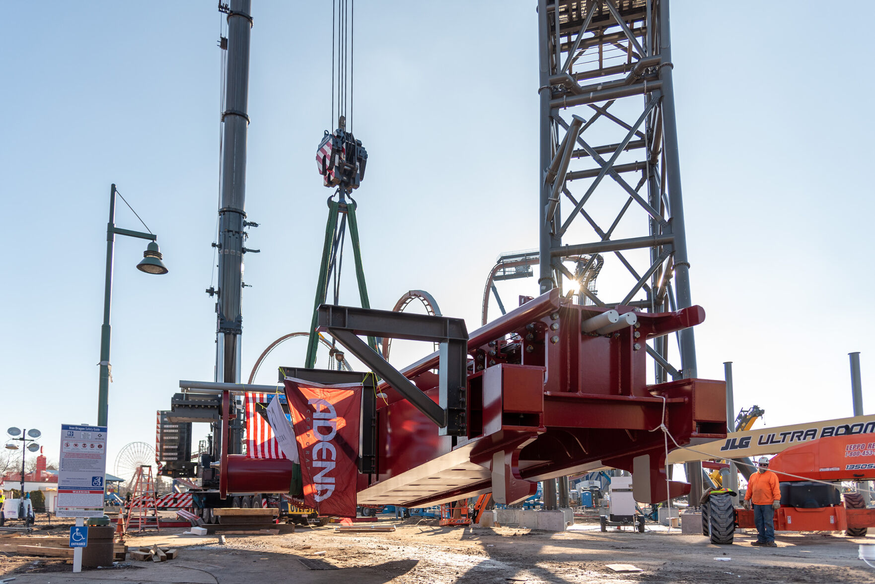 Siren’s Curse construction reaches new heights with installation of tilt track