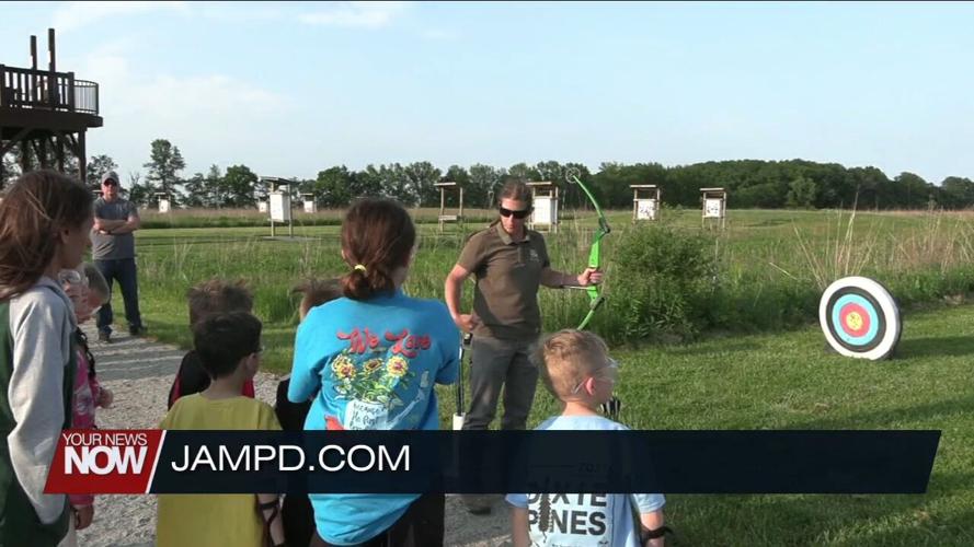 Johnny Appleseed Metro Park District offering beginner's archery lessons