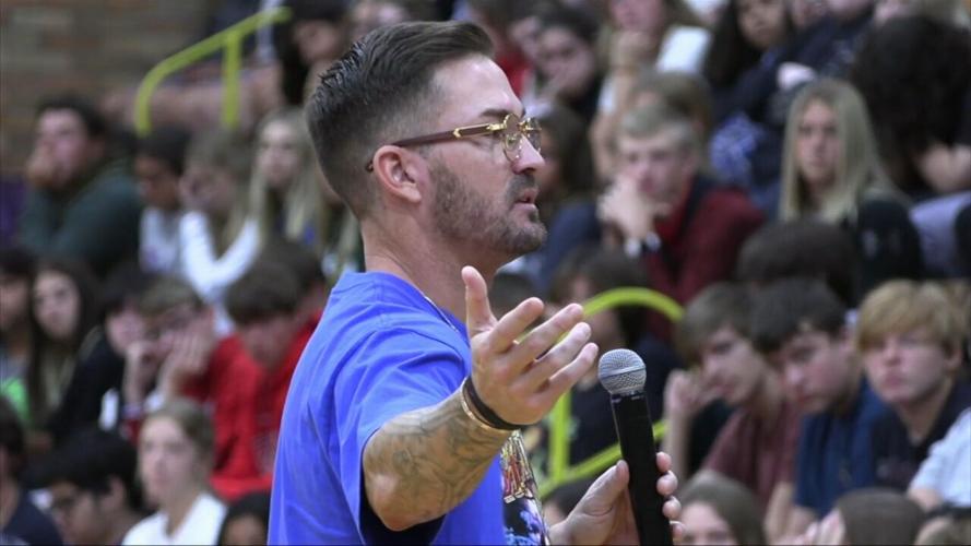 From prison to the Olympics, Tony Hoffman speaks to Delphos students about making positive choices