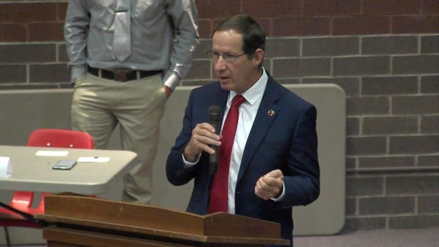 Suspended Wapakoneta mayor has his trial date pushed back to October