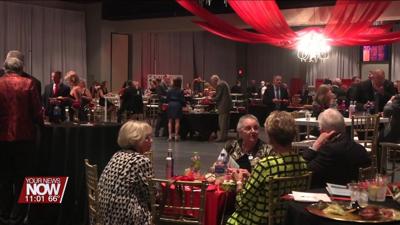 4th Annual Red Door Gala brings nationally known singer and honors Mercy Club Award winners