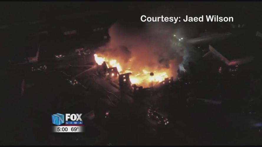Morning fire leads to the demolition of a Lima warehouse