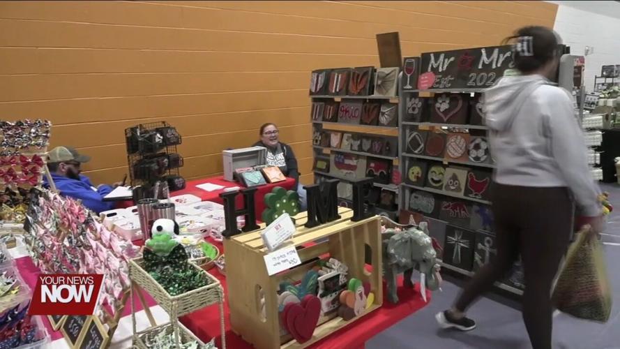 Elida Elementary School hosts STARS craft and vendor show for students ...