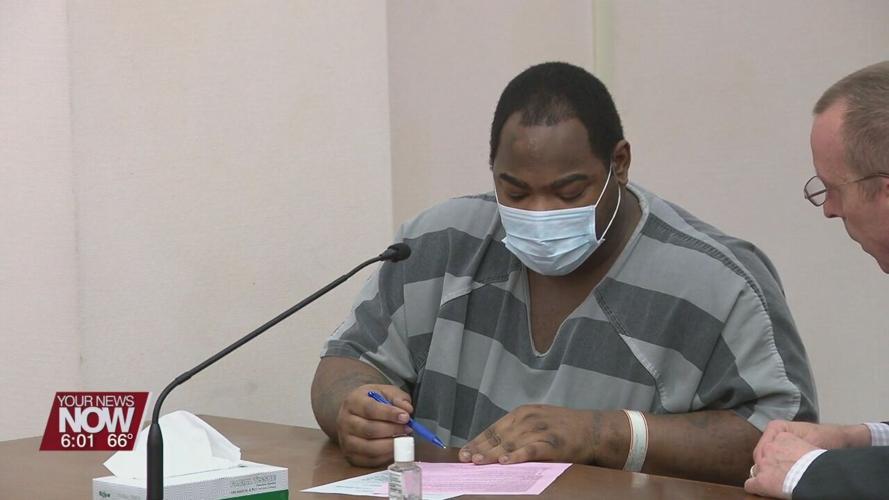 Rogers decides he wants new lawyer just before trial was to begin