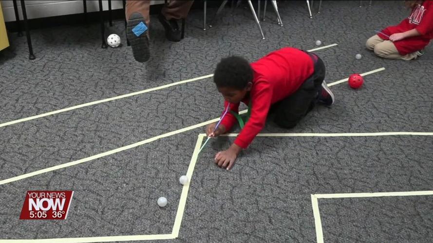 Lima Senior students show kids at Independence Elementary just how fun science can be