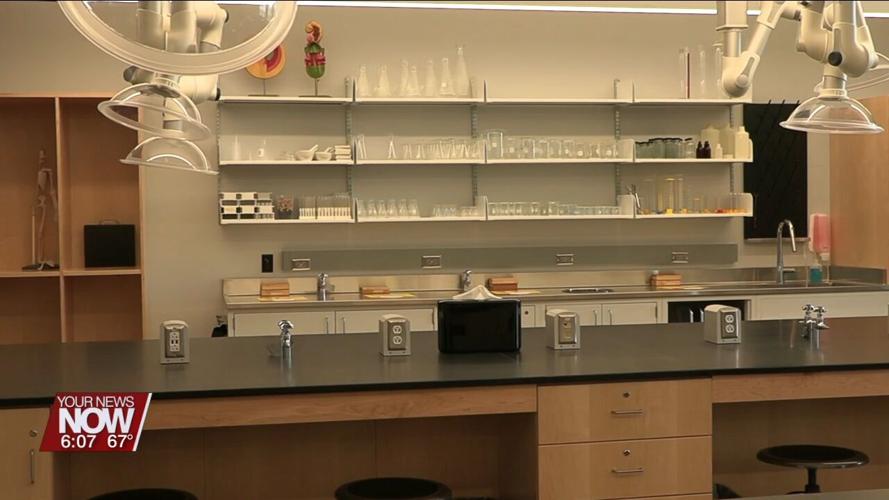Bluffton University shows off its newest science building