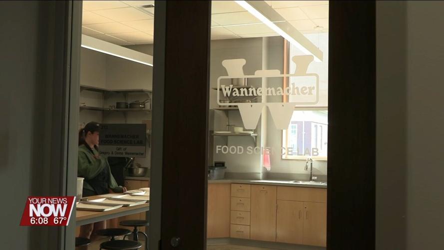 Bluffton University shows off its newest science building