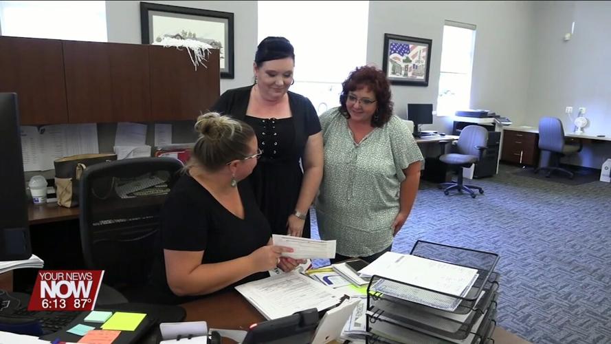 Allen County Title Department employees receives BuckEYE Award for
