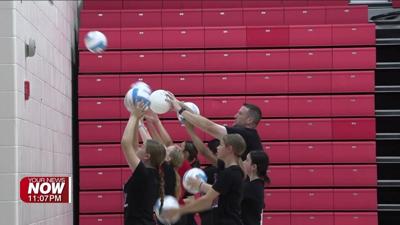 Young volleyball players learn from former champions at LCC